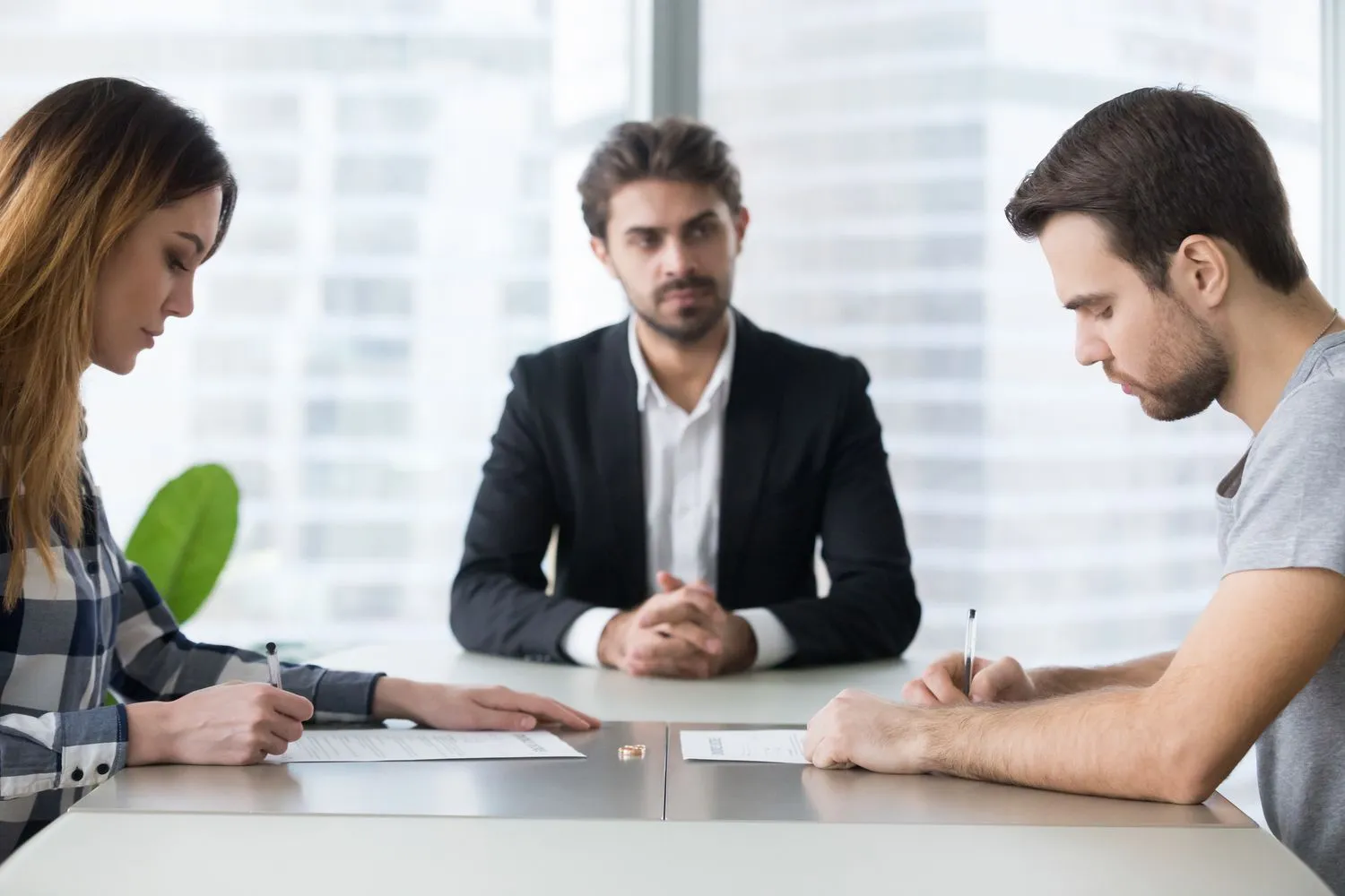 How EH Mediation Guides Couples Toward Fair and Balanced Outcomes Cottingham